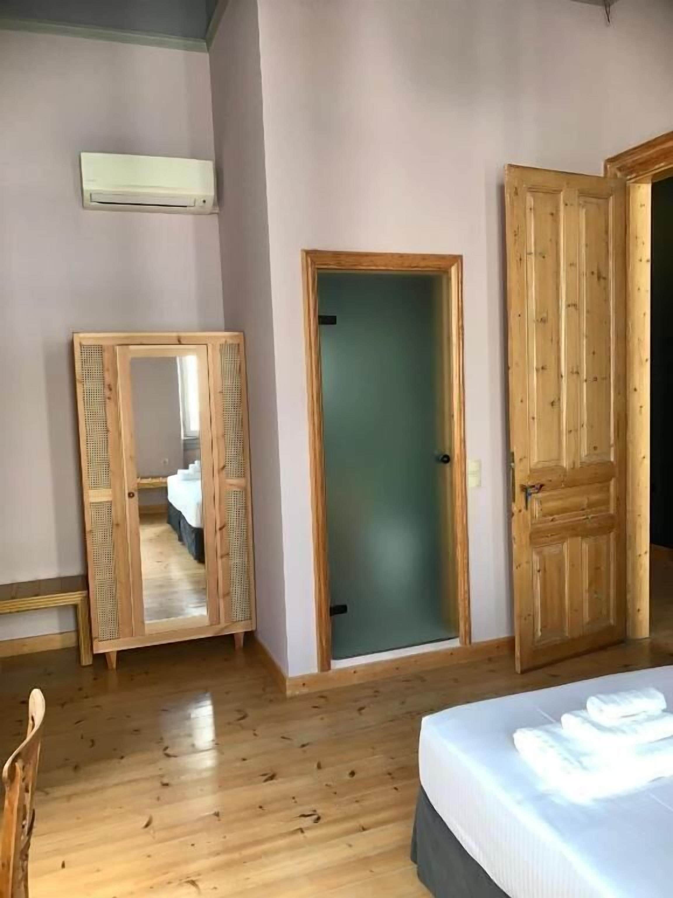 Foto - VASILIKON Hotel 1888 the past is present HISTORICAL PRESERVATION MONUMENT