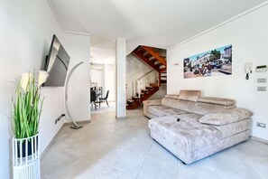 Smart-TV, Videospiele, Arbeitsbereiche