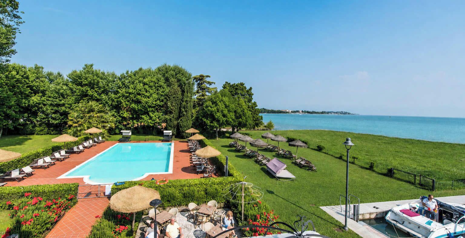 Piscine chauff ée