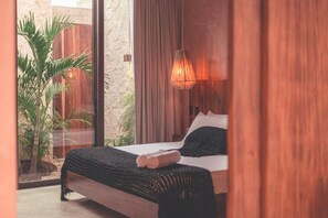 2 bedrooms, desk, iron/ironing board, travel cot - Spacious & Modern 2 Bed Villa Tulum 2Private Pools (Tulum)