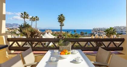 Amazing Seaview apartment/ BBQ/ Ramada res Mijas