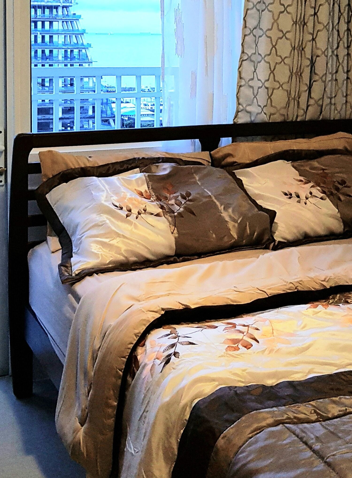 1 sovrum, skrivbord, strykjärn/strykbräda och gratis wi-fi