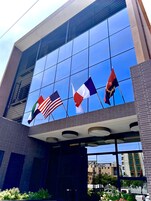 Fachada de la propiedad