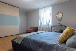 1 camera, ferro/asse da stiro, Wi-Fi gratuito, lenzuola