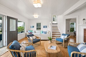 TV connectée, cheminée