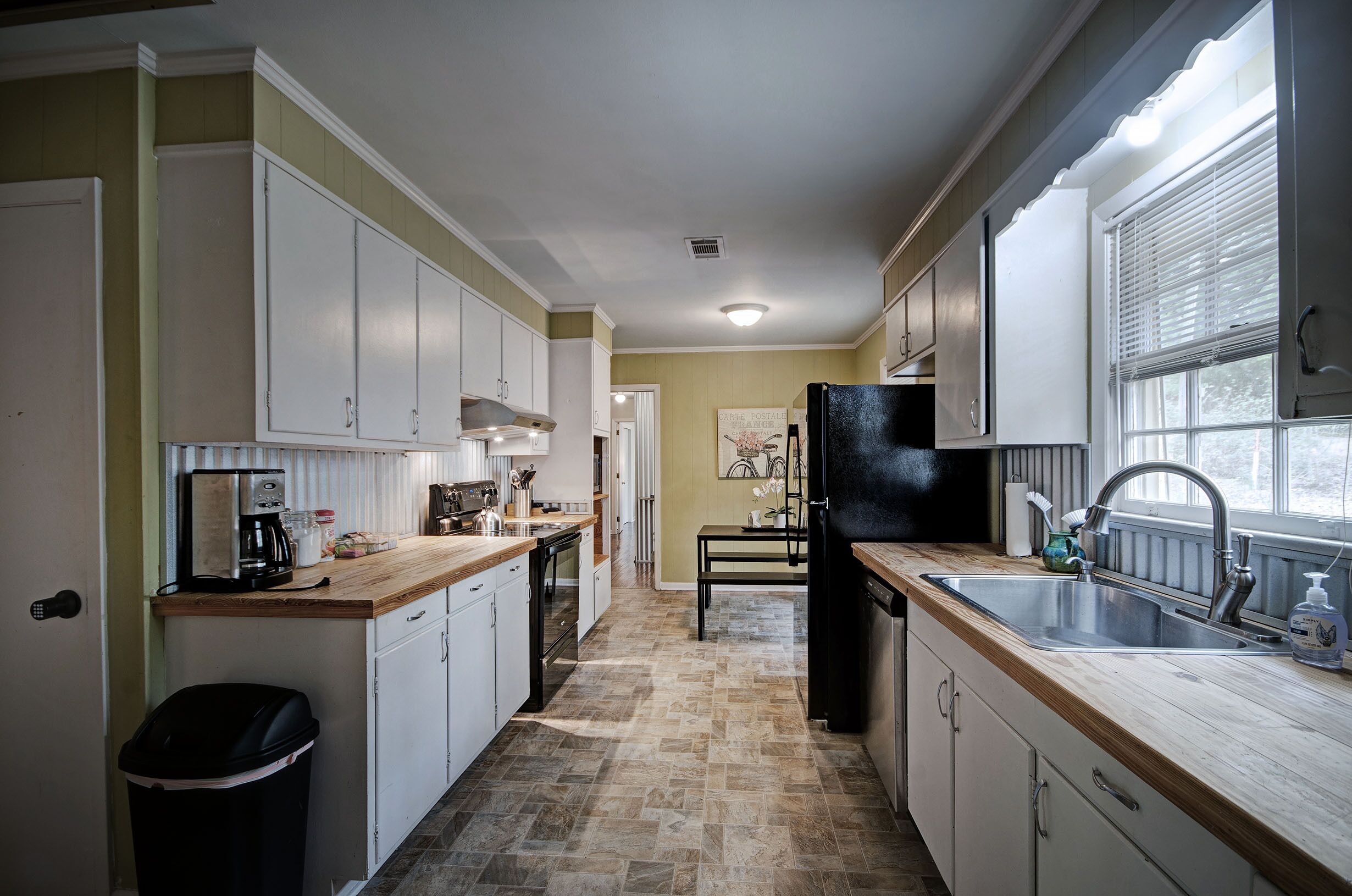 Four Bedroom House Retreat in the Heart of Jackson