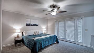 2 chambres, fer et planche à repasser, Wi-Fi gratuit, draps fournis