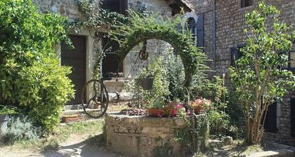 Maison Pérougeoise avec jacuzzi privée