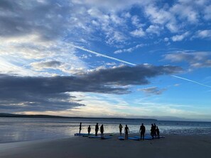 Beach - 10 minutes from the local beach great surfing beach
License Nr.HI-00282-F (Thurso)