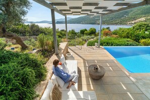Piscine extérieure