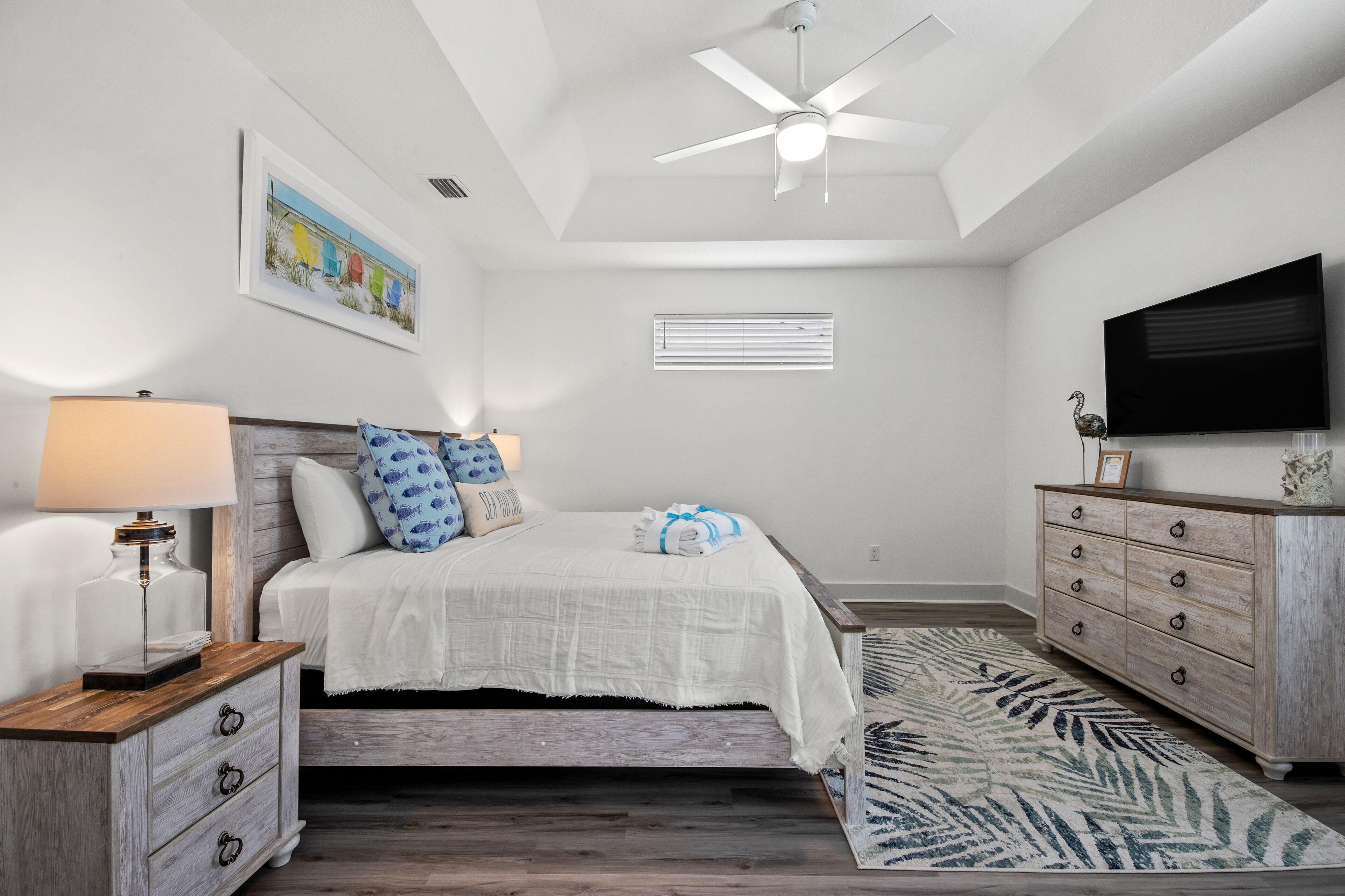 Modern Coastal 3BD/2BA Home w/POOL & Backyard - Great Location,Close to BEACH