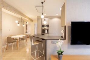 Fridge, microwave, oven, stovetop - Artabide - Baskeyrentals (Ondarroa)