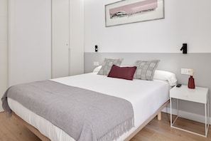 2 chambres, fer et planche à repasser, Wi-Fi gratuit, draps fournis