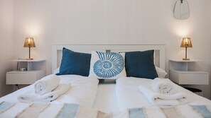 Apartment (37B)