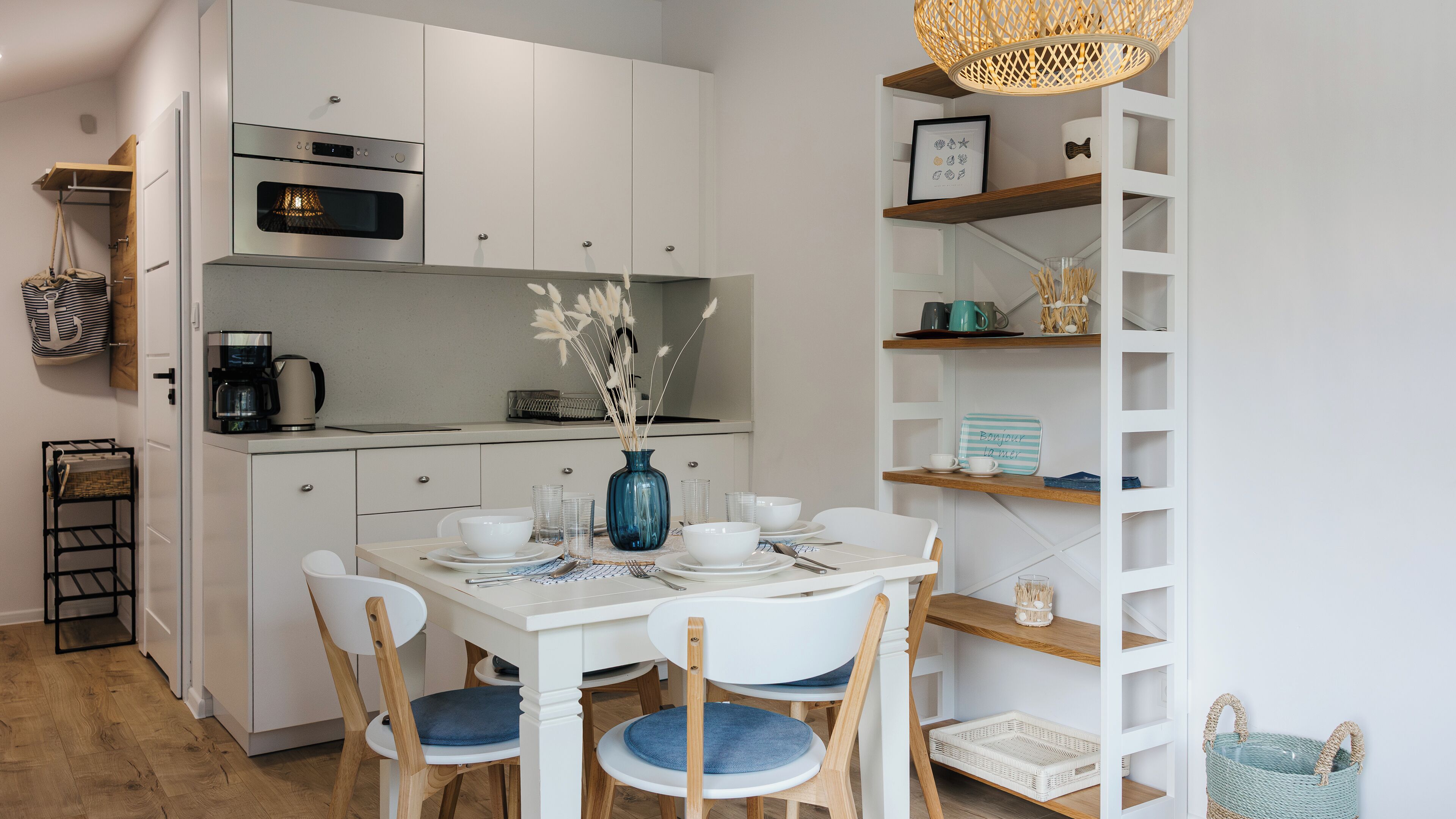 Lägenhet (37A with roof terrace) | Eget kök | Kylskåp, spishäll, vattenkokare och grytor/köksredskap