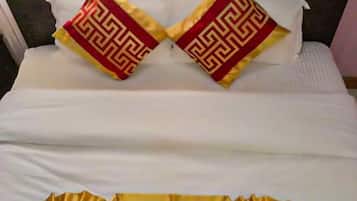 Deluxe Double Room | Free WiFi, bed sheets