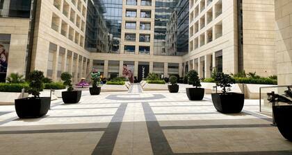 Damac Tower studio in the center of Amman