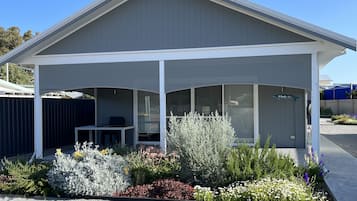 Chalet exclusivo (Whale) | Vista frontal de la propiedad