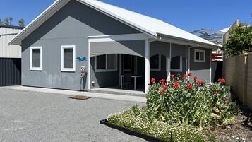 Turtle | Terrace/patio