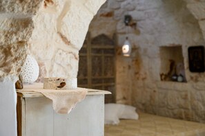 Villa | 1 bedroom - Trullo Letizia con Piscina - IBR (Ostuni)