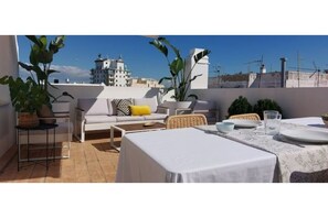 Outdoor dining - 2 Flamenco AticoB (Cádiz)