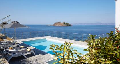 Eleia Seafront Villa with Private Pool & Sea View