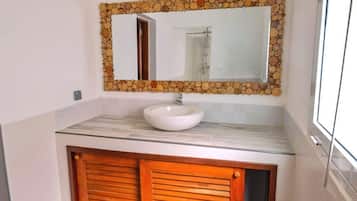 Comfort Apartment | Bathroom | Bidet, towels