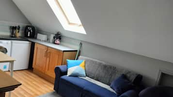 Apartment, 1 Queen Bed with Sofa bed | Living area