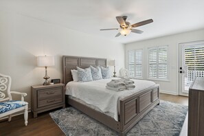 3 chambres, fer et planche à repasser, accès Internet, draps fournis