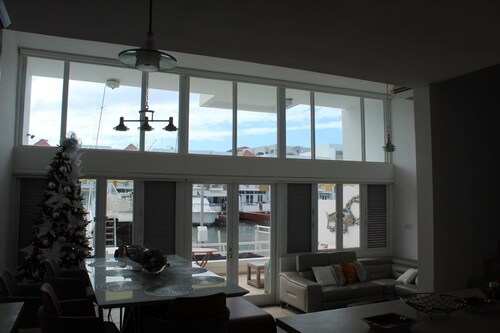 Amazing Villa Located In with it's own Private Dock