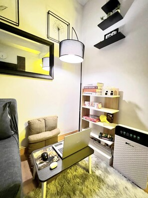 Interior - Staycation in Quezon City w/ PlayStation4, Videoke, Netflix, Wi-Fi & B.Games (Quezon City)