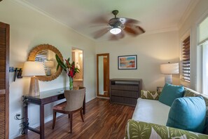 Living area - Beachfront Escape w/ Old Hawai'i Feeling - Fall Asleep Listening to the Waves (Hanalei)