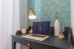 Superior Double or Twin Room | Desk, laptop workspace, soundproofing, free WiFi - Casa dei Liuti (Alghero)