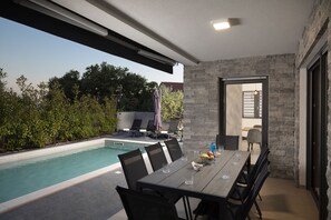 Outdoor pool - Villa Barbara (Juršici)