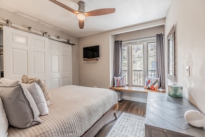 1 bedroom, internet, bed sheets