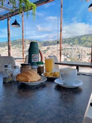 Colazione continentale a pagamento, servita tutte le mattine 
