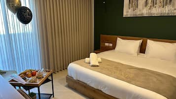 Basic Room | Minibar, free WiFi, bed sheets