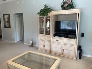 Villa, Multiple Beds, Pool Access, Garden View | Interior - 441 Brentwood Ave (The Villages)