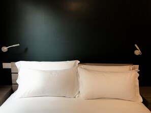 Deluxe Double Room | Iron/ironing board, free WiFi - RELSTAY - Amendola  (Milan)