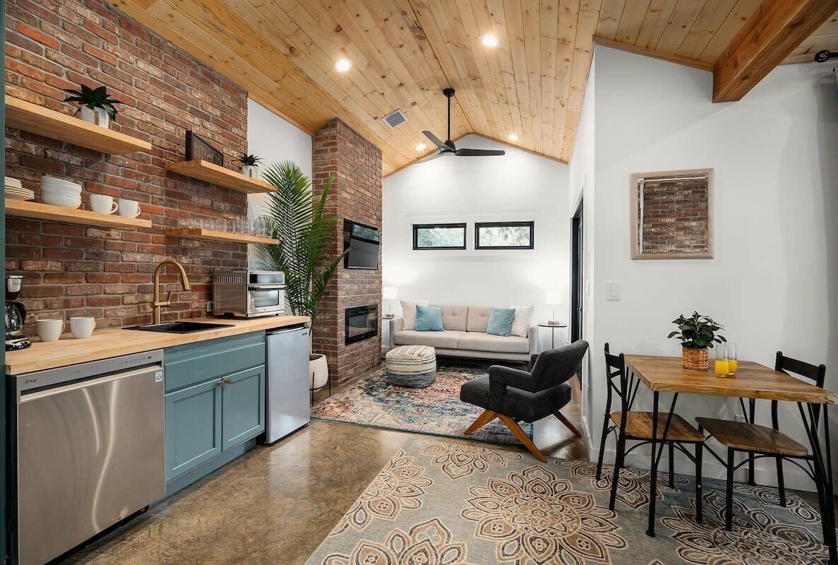 TV, fireplace, streaming services, offices