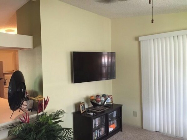 Interior - 1715 Palm Aire Dr (Lady Lake)