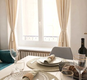 Unclassified image, 5 of 15, button - Central Paris - apartment for 2 (Paris)