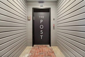 Interior - Freedom's Flight - The Post Lofts (Statesboro)