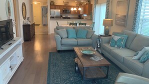 Villa, Multiple Beds, Lanai, Garden View | Living area - 1172 Atlas Dr (The Villages)