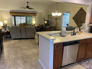 House, Multiple Beds, Lanai, Garden View | Private kitchen | Fridge, microwave, oven, stovetop