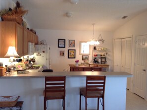 Villa, Multiple Beds, Patio, Garden View | Private kitchen | Fridge, microwave, oven, stovetop