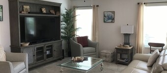 3097 Sabal Palms Ave