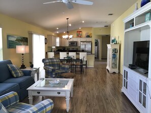 Villa, Multiple Beds, Lanai, Garden View | Living area | TV