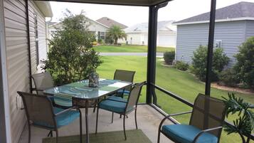 House, Multiple Beds, Kitchen, Garden View | Property grounds