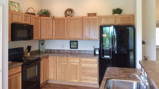 House, Multiple Beds, Kitchen, Garden View | Private kitchen - 3442 Greenacres Ter (Wildwood)